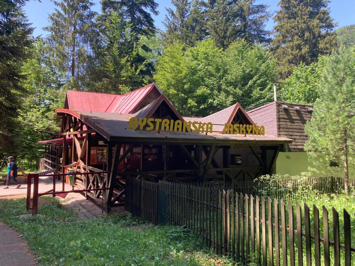 Chata Pri Jaskyni Bystrá Buitenkant foto